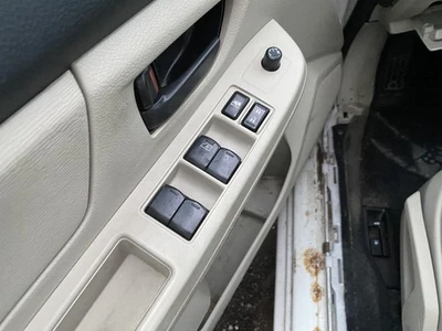 Interruptor ventana puerta delantera 12 13 14 SUBARU IMPREZA Foto 1 de 3
