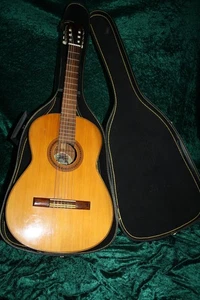 GUITARRA EN ESTUCHE, GUITARRA, LISTA PARA TOCAR, HECHA A MANO, JUAN ESTRUCH, GUITARRA DE CONCIERTO - Imagen 1 de 24