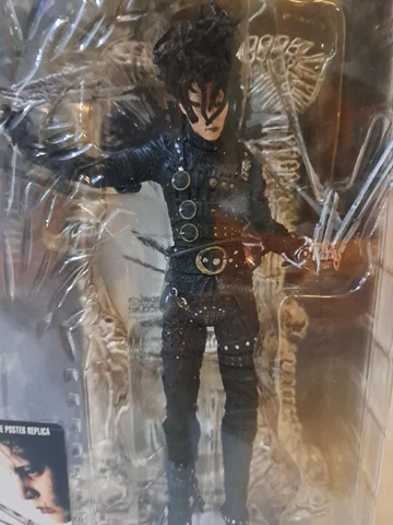 mcfarlane toys movie maniacs edward scissorhands Cover