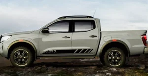 Fits Isuzu Dmax Side Stripe Decals Any Year Graphics Any Colour Stickers - Picture 1 of 4