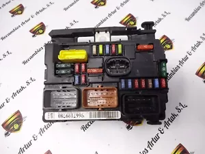BSM Caja de fusibles Citroen C3 Peugeot 207 R09 BSM-00 9667199780 - Picture 1 of 2