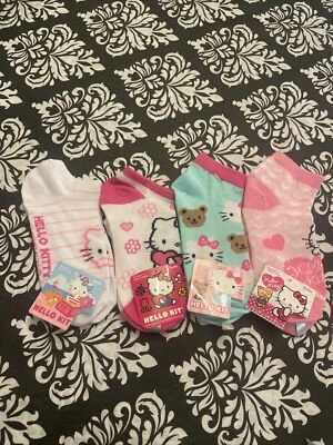 Nuevo con etiquetas Sanrio Hello Kitty Niñas Lote Par De 4 Calcetines Niñas Talla 7-9 Foto 1 de 4