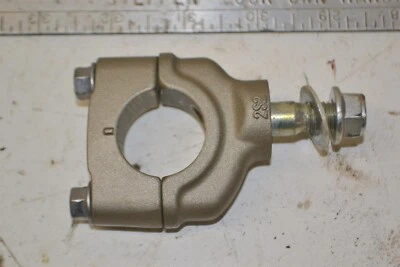 Abrazadera de montaje de manillar Yamaha YZ 450F YZ 250F 1-1/8" 2S2-23442-70-00 2007-2008 Foto 1 de 2