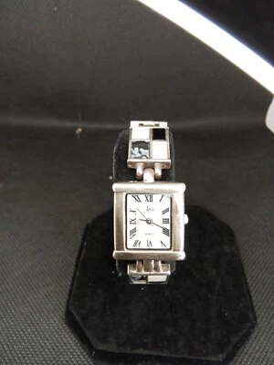 Часы с серебряным шахматным ремешком Aria - Изображение 1 из 4