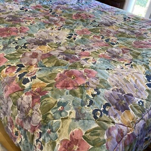 Puffy Queen Comforter - Watercolor Floral reverses to White & Gold Print - Picture 1 of 10