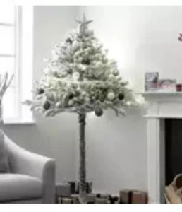 6 Fuß verschneiter halber Design Weihnachtsbaum mit kostenlosem Goldlametta - Bild 1 von 2