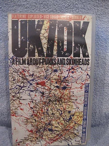UK/DK - A Film About Punks and Skinheads (VHS) 1994 NEW - Imagen 1 de 2