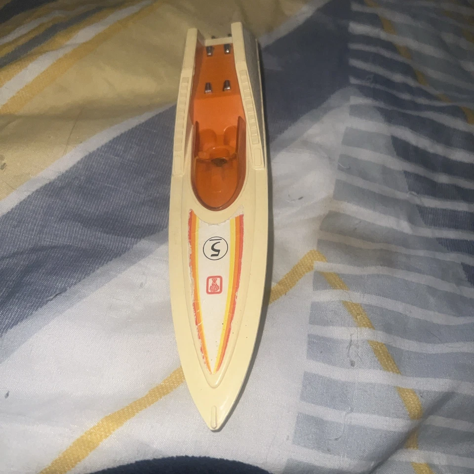 Vintage 1979 Matchbox Benihana Super Kings Embassy Boat, Boat Only, Exc Cond - Image 1 of 4