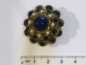 Broche antiguo con cuentas de cristal azul y gran perla de cabujón - Imagen 1 de 2