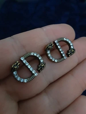 Pendientes DIOR de colección sin caja bronce / tachuelas de cristal 18 mm Foto 1 de 4