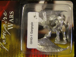 Guerras de vampiros gigante gárgola grande horror alado demonio nuevo en caja ampolla - Imagen 1 de 1