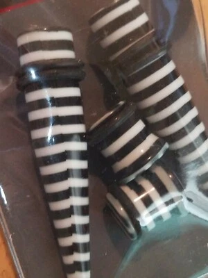 Pierced Nation черный и белый полоски акриловые датчики размер 00G/10 мм Спенсер новый! - Изображение 1 из 4