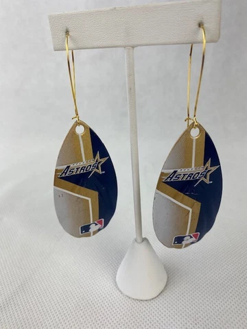 MLB Houston Astros Vintage Teardrop Large Spinner Women’s Tear Drop Earrings Cover