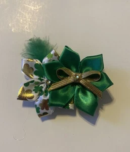 St.Patricks Handmade Flower Bow With Feather Hair Clip For Girls - Picture 1 of 4