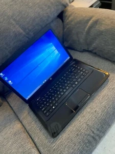 HP 2000-2c11nr 15,6" (AMD serie E2/500 GB HD/4 GB RAM/Win10/Office2007) buen estado - Imagen 1 de 12