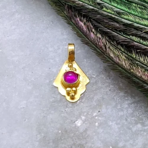 9x5mm 18k Yellow Gold Charm Pendant Treated Tourmaline Mother's Day Gift - Image 1 of 4