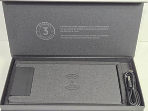 Wireless Charging Pad Qi Fast 15W Slim Schreibtischunterlage USB-C Kabel inklusive, Geschenkidee - Bild 1 von 9