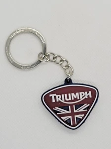 Triumph Motorcycle Union Flag Triangle Keychain Key Ring Fob Red White Blue - Foto 1 di 4