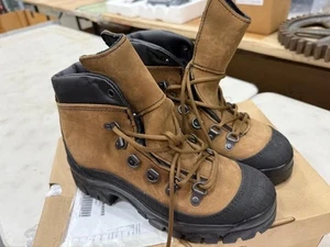Bates Gortex Hiking Boots Size 6.5 NEW IN BOX - Picture 1 of 2
