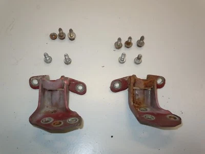 93 94 95 96 97 Ford Probe OEM Door Hinges Passenger Side Upper Lower, GT SE Used - Image 1 of 4