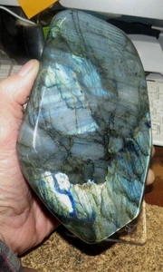 BEAUTIFUL LABRADORITE CRYSTAL POLISHED 1600 GMS - Picture 1 of 8