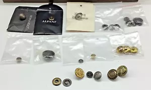 Vintage Unbranded Assorted Mixed Lot Buttons Gold/Silver Tones Some Metal - Picture 1 of 8