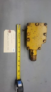 1970-1984 Caterpillar Cat Forklift T40B T30B T35B T45B 0379758 Control Valve Gp - Picture 1 of 8