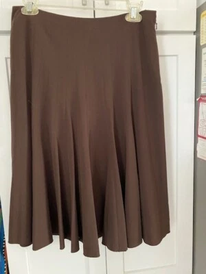 Falda delantera acampanada marrón GRACE ELEMENTS cremallera lateral hasta la rodilla talla 4 Foto 1 de 2