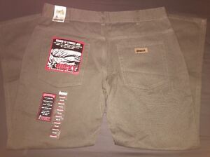 NWT Mens Rocky Outdoor Gear Jeans Relaxed Fit Size 42 x 32 Smoke Green