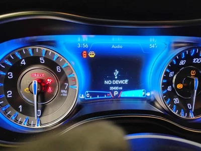 20 CHRYSLER 300 Speedometer - Image 1 of 4