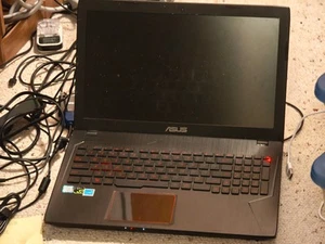 Asus FX53V Laptop -NO HDD/RAM, Intel i7-7700HQ, Nvidia 1050 -BROKEN, NOT WORKING - Picture 1 of 9