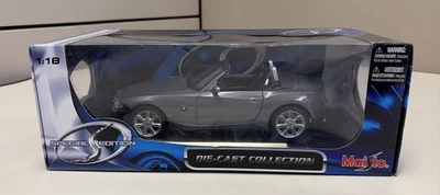 Maisto 31654 BMW Z4 Diecast Grey Model Car Convertible 1/18 Scale - Image 1 of 4