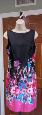 Vestido Chetta B feminino tamanho 4 preto rosa floral algodão elastano forrado sem mangas - Imagem 1 de 4