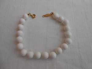 BRACCIALE FIRMA NAPIER PERLE BIANCHE IN LUCITE - Foto 1 di 1