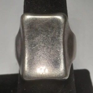 Grande anello RLM Robert Lee Morris modernista in argento sterling 925 misura 7 - Foto 1 di 8