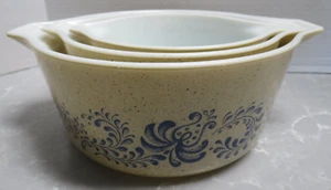 Set of 3 Pyrex Homestead Blue Cinderella Nesting Bowls - 473-B, 474-B, & 475-B - Picture 1 of 9