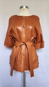 Chaqueta de manga corta de cuero de cordero naranja vintage Escada - Imagen 1 de 17