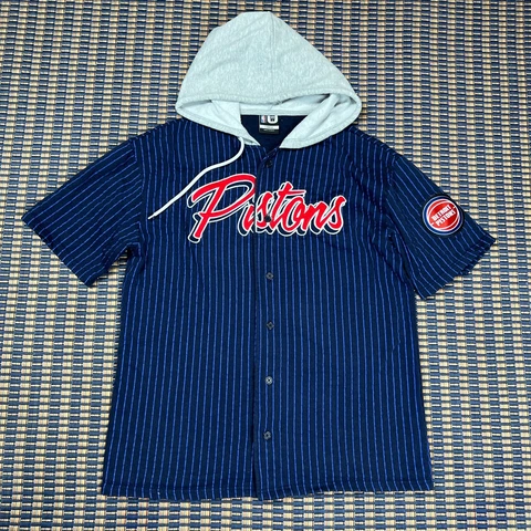 Detroit Pistons NBA Hoodie Fleece Button Up Short Sleeve Mens Large Retro Stripe Cover
