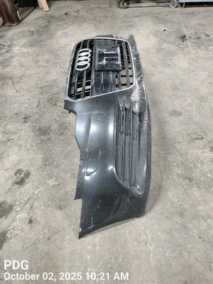GRY FRONT BUMPER ASSEMBLY 2012-2015 AUDI A6 AUDI Foto 1 de 4