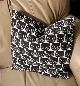IKEA GERDIE Black Cat Face Print Pillow, SQUARE Throw Cushion, 14" by 14" - Picture 1 of 5