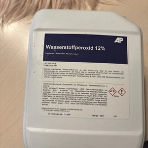 2,5 LWasserstoffperoxid H2O2 - 11,9% 12% laborgeprüft - Bild 1 von 5