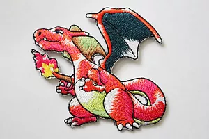 Charizard Pokemon Stickerei Aufbügeln/Nähen Patch (7,5 cm x 8 cm) - Bild 1 von 1