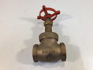 Stockham Disc Bronze Globe Valve 1-1/4" NPT B-22T - Picture 1 of 7