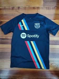 Authentic Nike FC Barcelona FCB Boys Medium Football Soccer Jersey Kit - Picture 1 of 2