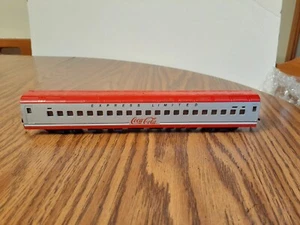 HO scale Coca Cola Express Limited Passenger car - Picture 1 of 7