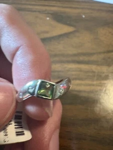Sterling Silver Ring Green Gemstone - Size 8.5 - Imagen 1 de 3