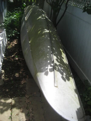 Vintage Pre-Owned Grumman 17' Square Stern Aluminum Canoe - EUC ! - Image 1 of 4