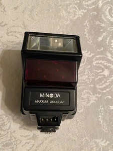 Minolta Maxxum 2800AF Shoe Mount Flash for Minolta pre-owned test works - Picture 1 of 5