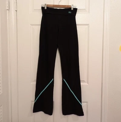 Pantalones de yoga plegables Y2K BECCA para mujer Leggings acampanados tiro bajo L negro Baddie Foto 1 de 4