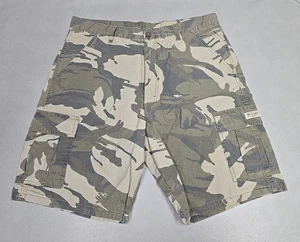 Wrangler Shorts Mens Size 36 Green Camouflage Cargo Pockets Outdoor - Picture 1 of 11